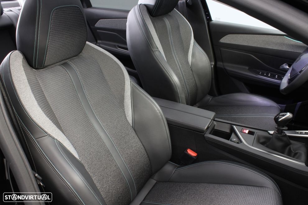 Peugeot 308 SW 1.5 BlueHDi Allure - 20