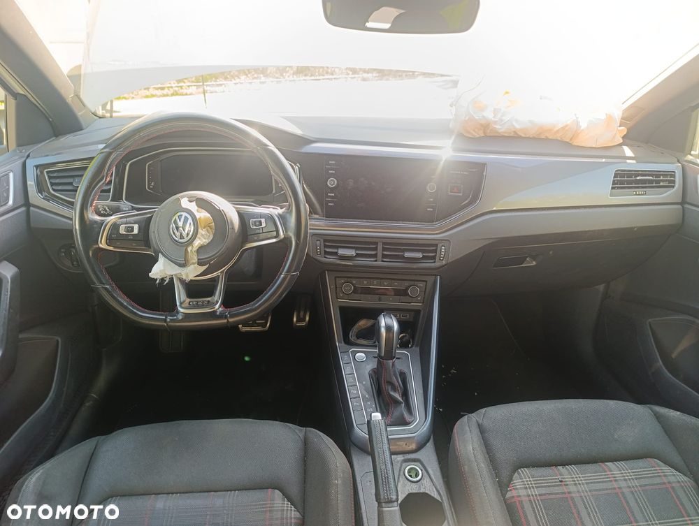 Volkswagen Polo 2.0 TSI GTI DSG - 10