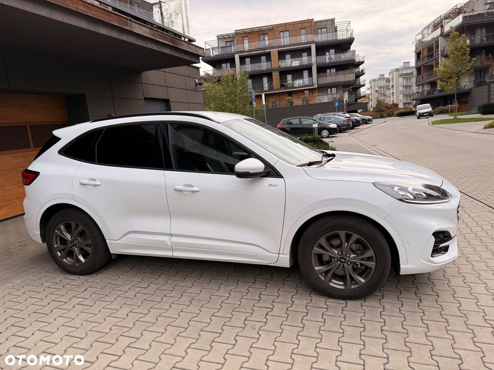 Ford Kuga 2.5P PHEV FWD ST-Line X - 20