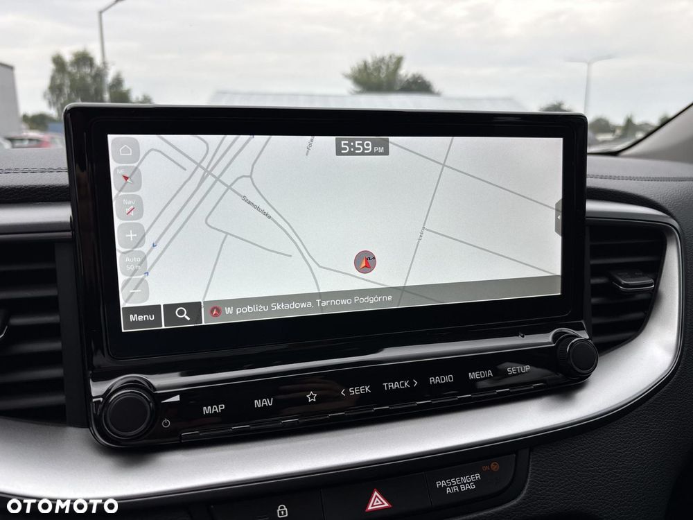Kia Ceed 1.5 T-GDI M DCT - 22
