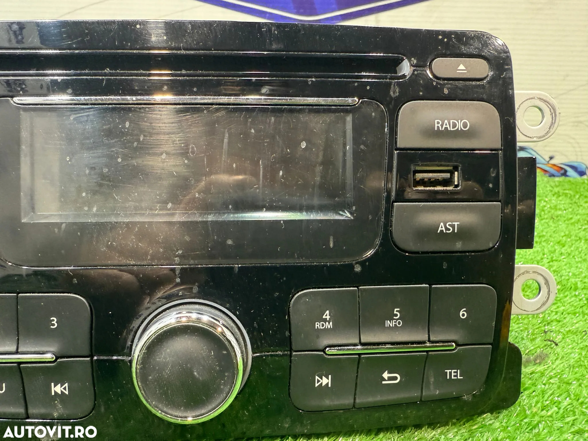 SISTEM AUDIO RADIO CD MULTIMEDIA RENAULT CAPTUR 1.5 DIESEL 2014 COD OEM 281158551R 2013-2017 - 3