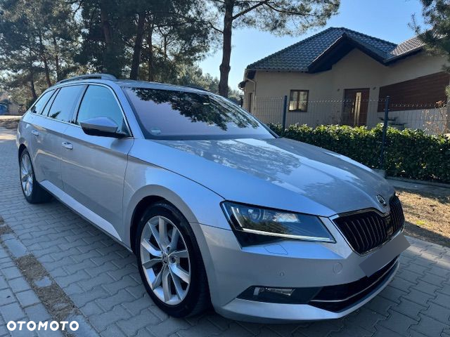 Skoda Superb 2.0 TDI DSG Premium Edition - 3