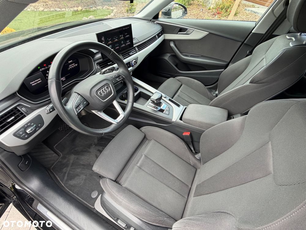 Audi A4 Limousine - 29