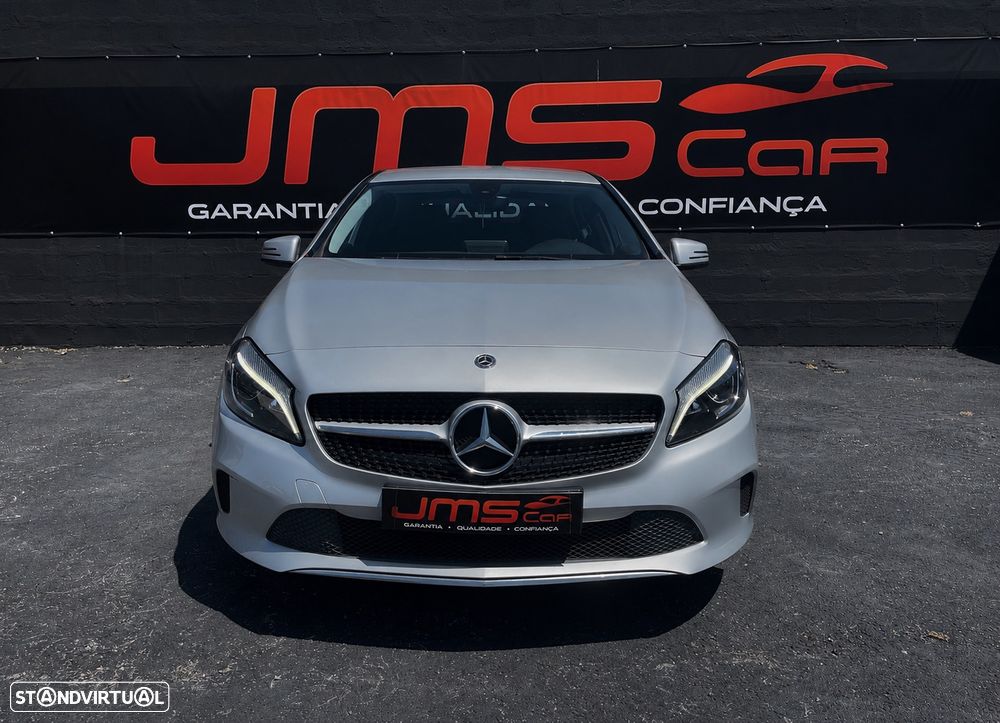 Mercedes-Benz A 180 d BlueEFFICIENCY Edition Style - 2