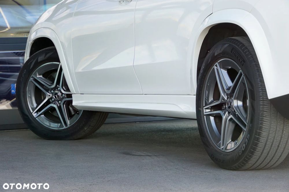 Mercedes-Benz GLE 300 d 4-Matic - 14