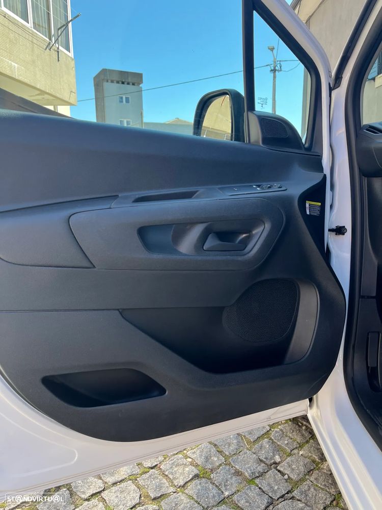 Toyota Proace City 1.5D L2 Comfort Plus - 9