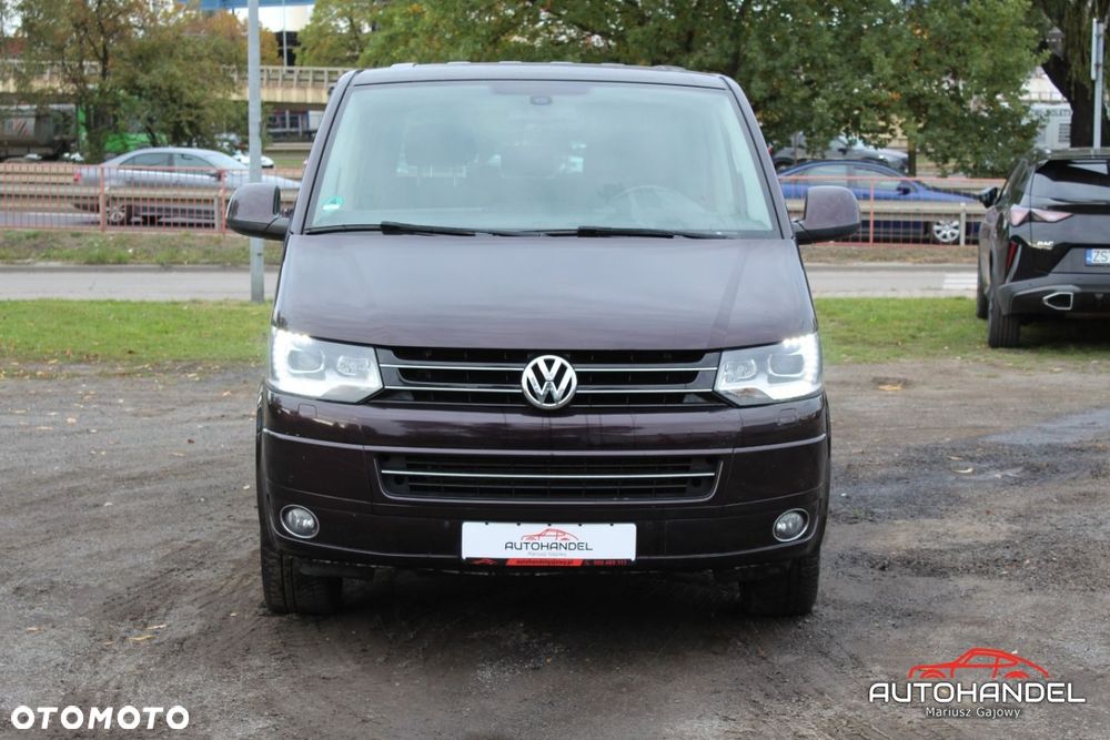 Volkswagen Multivan - 2