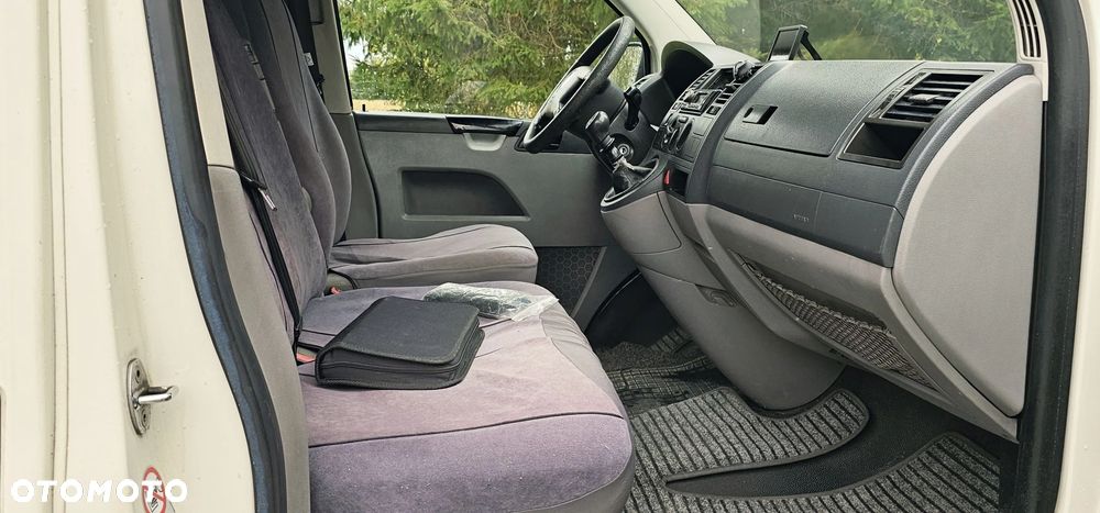 Volkswagen Transporter - 25