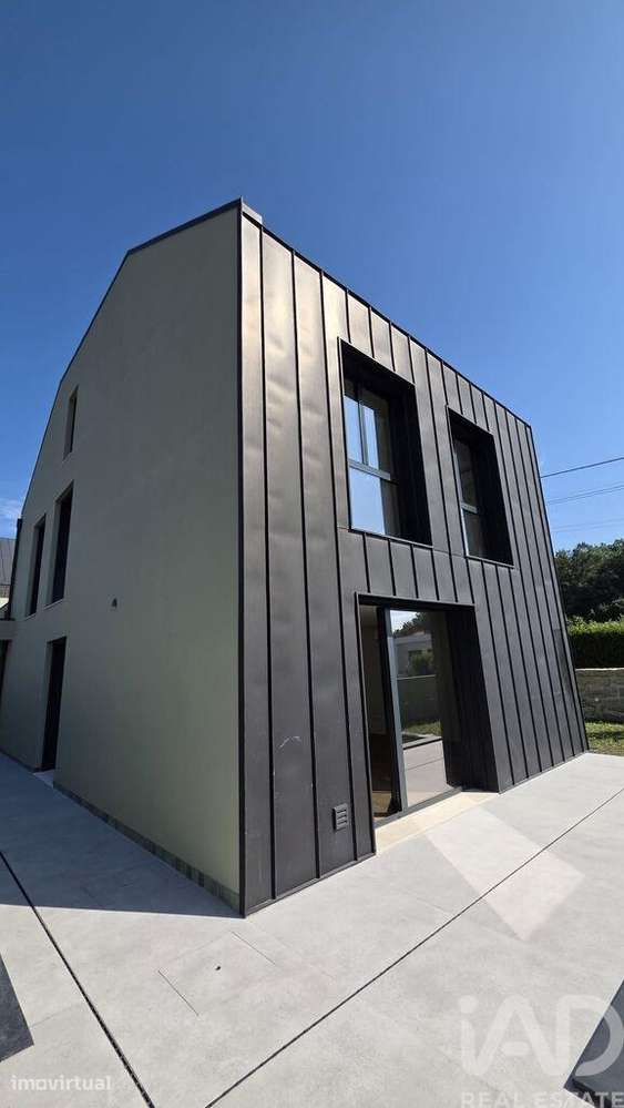 Casa / Villa T3 em Monte Córdova de 200,00 m2 - Grande imagem: 2/16