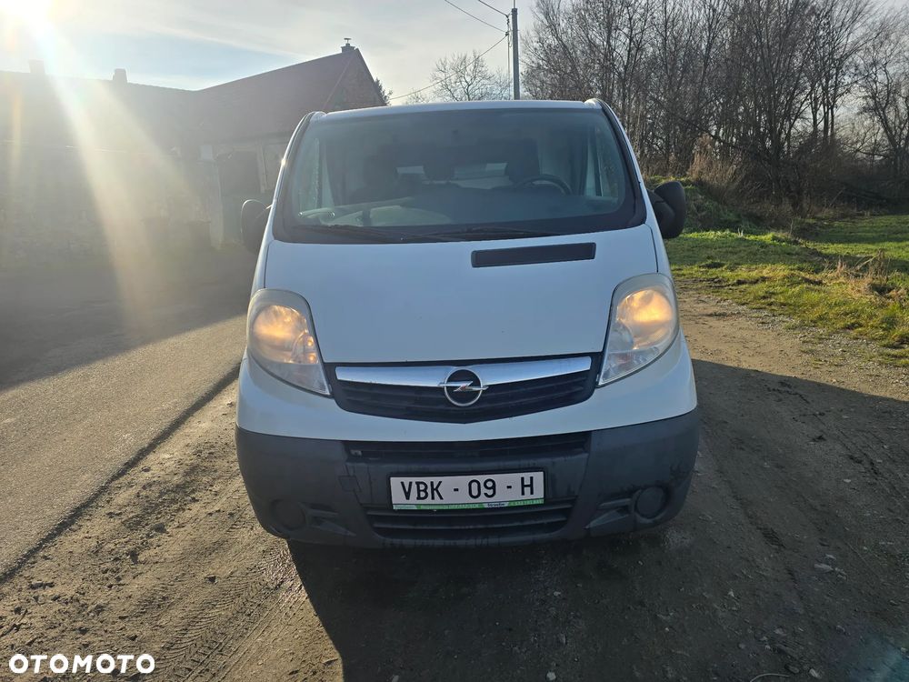 Opel VIVARO - 10