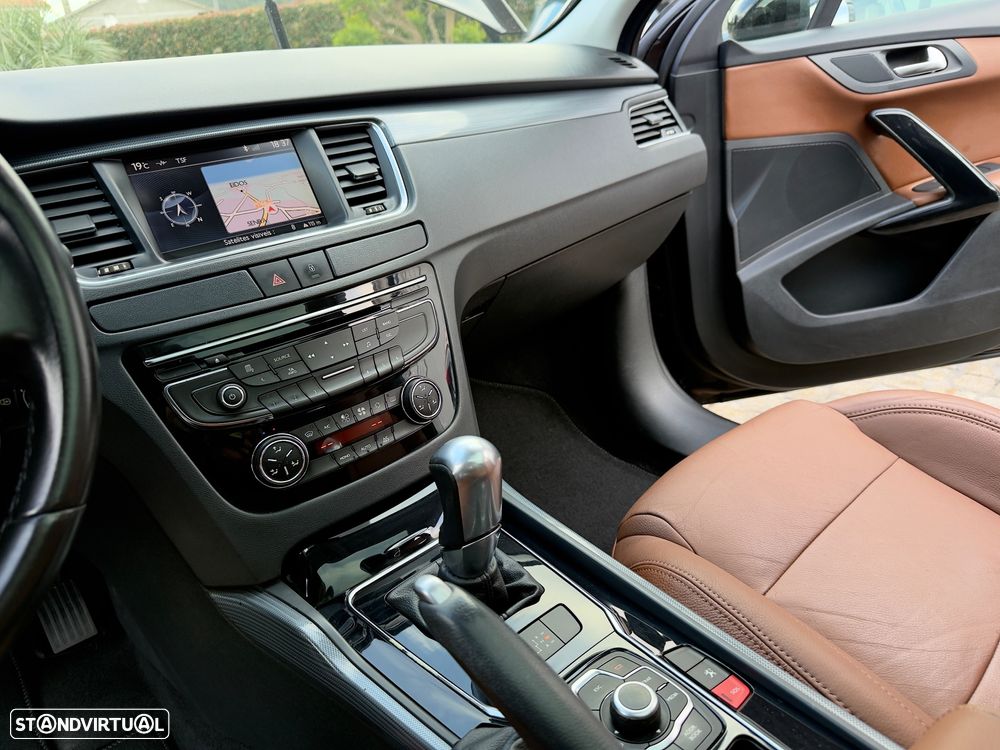 Peugeot 508 SW 1.6 e-HDi Allure CMP6 - 42