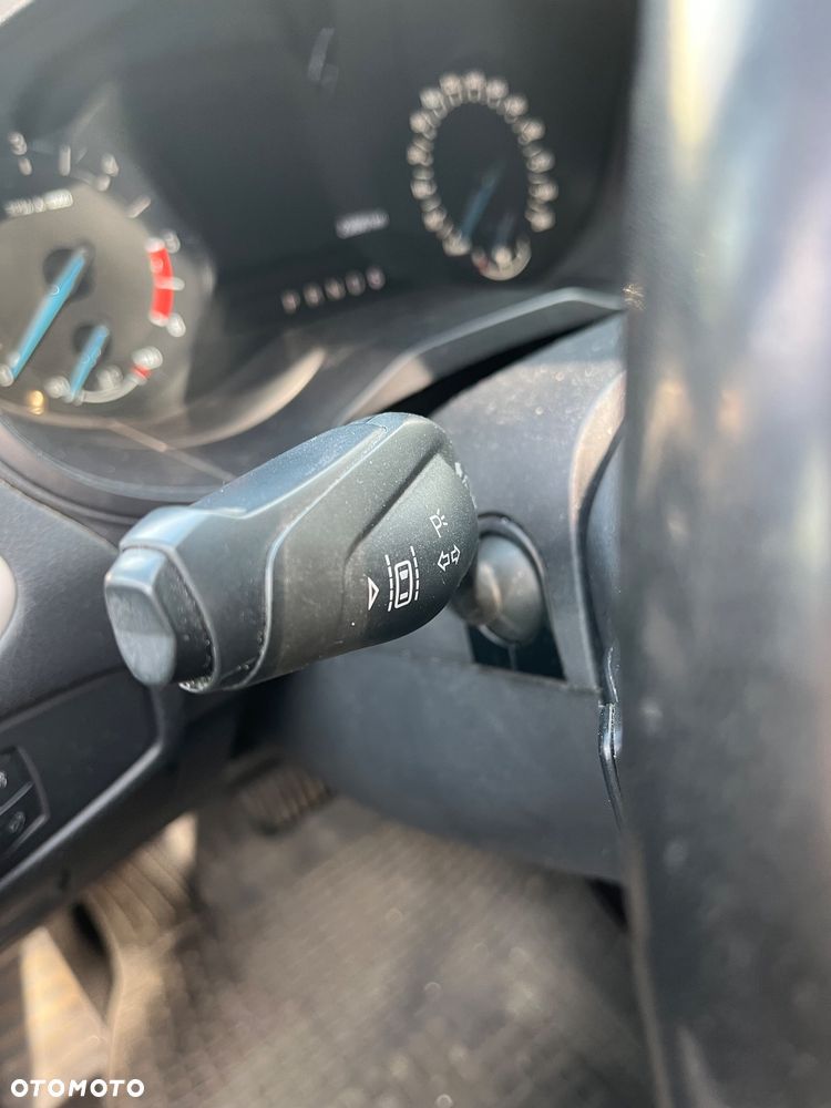 Ford S-Max 2.0 TDCi Titanium PowerShift - 15