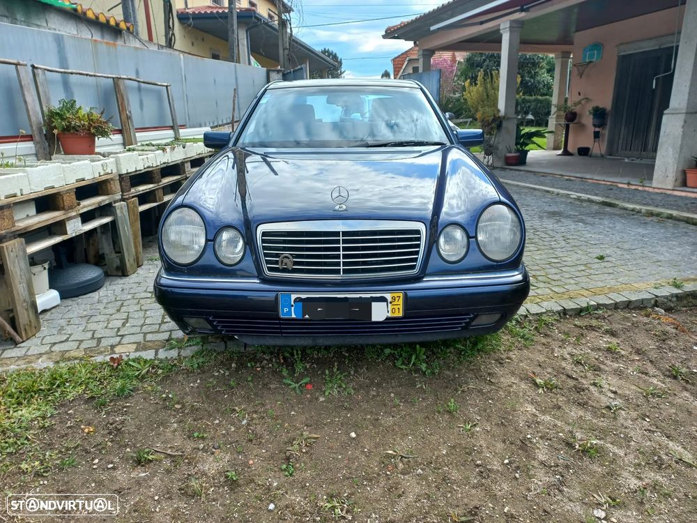 Mercedes-Benz E 290 TD Elegance - 1