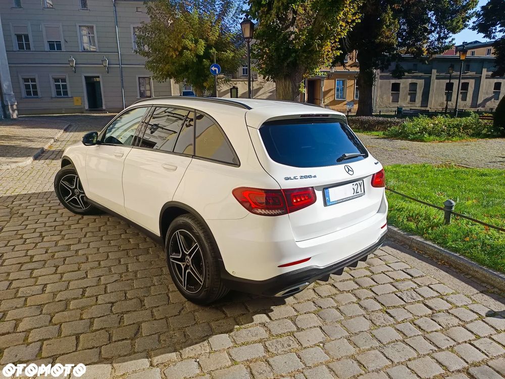 Mercedes-Benz GLC 200 d 4-Matic - 24
