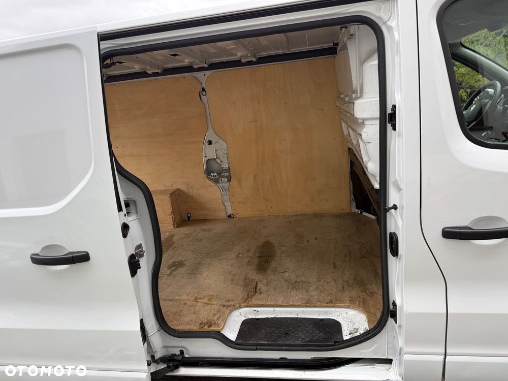 Renault trafić - 14