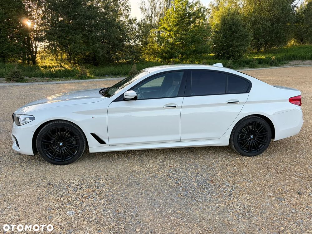 BMW Seria 5 520d xDrive Sport - 4