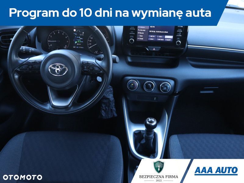 Toyota Yaris - 9