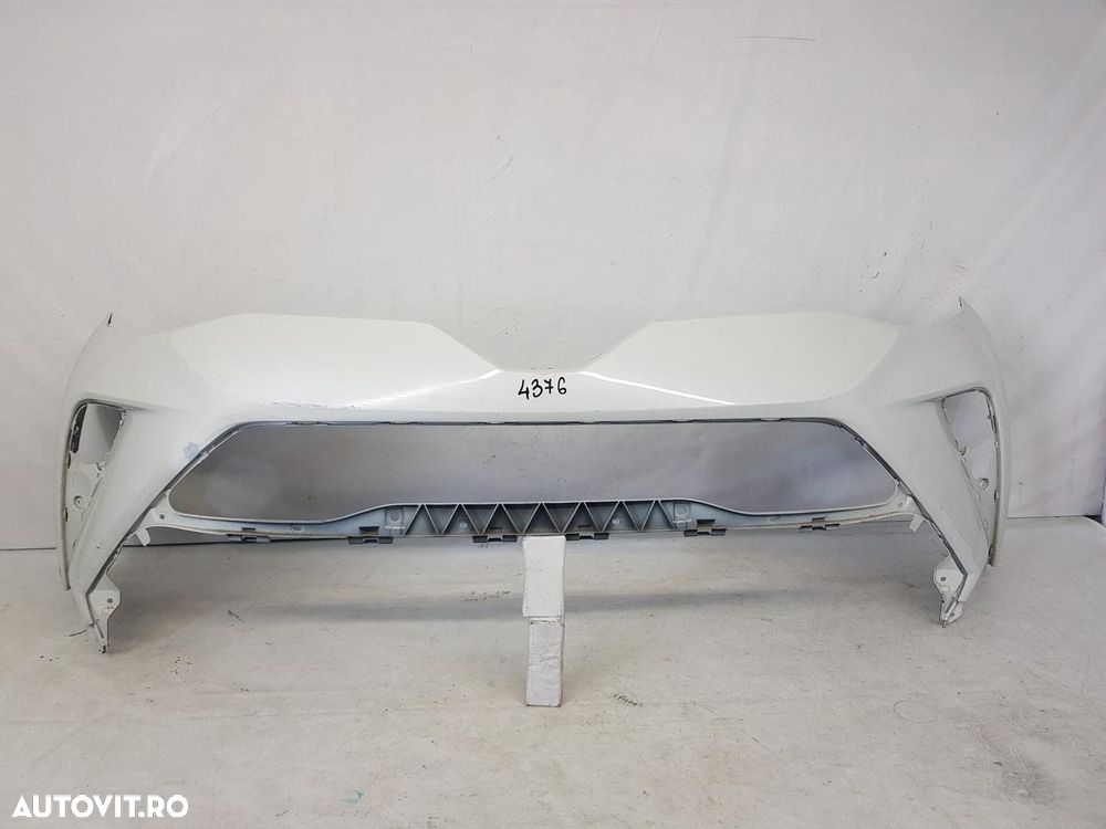 Bara fata Toyota CHR facelift dupa 2020 - 1