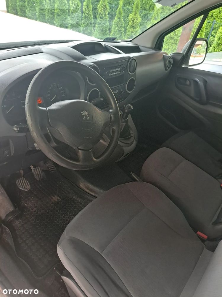 Peugeot Partner - 8