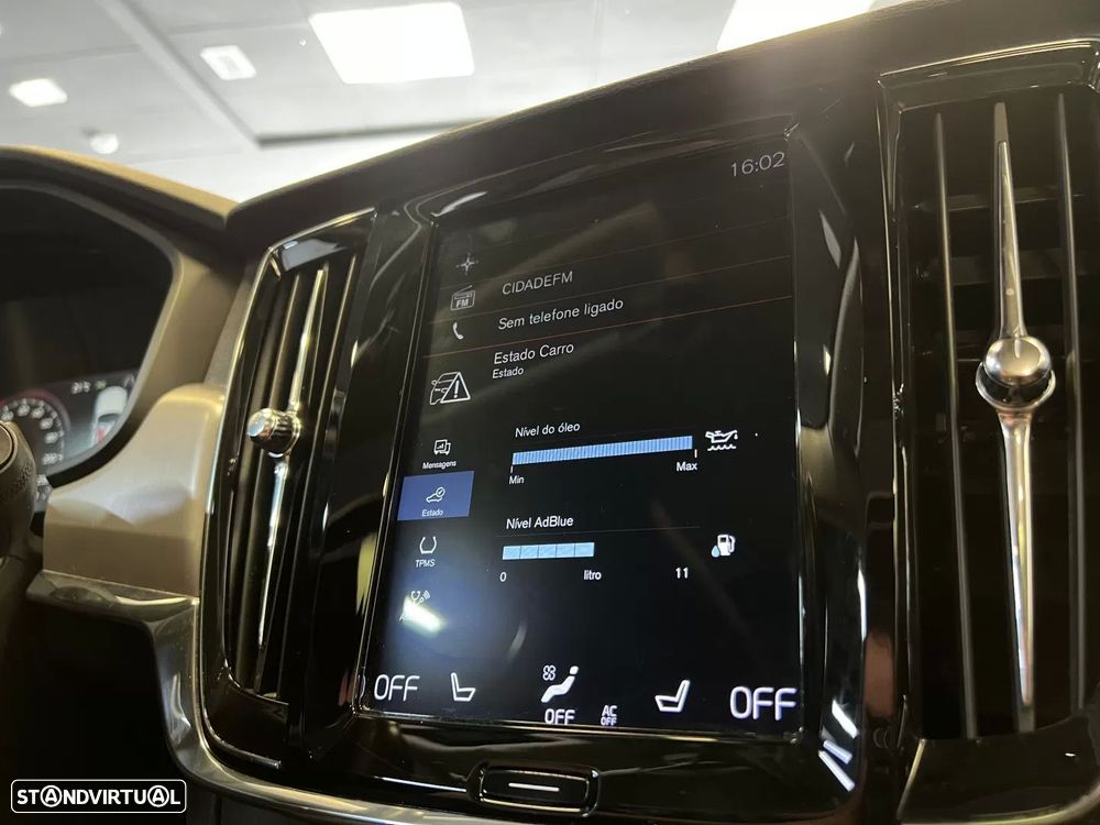 Volvo V90 D3 Geartronic Momentum - 32