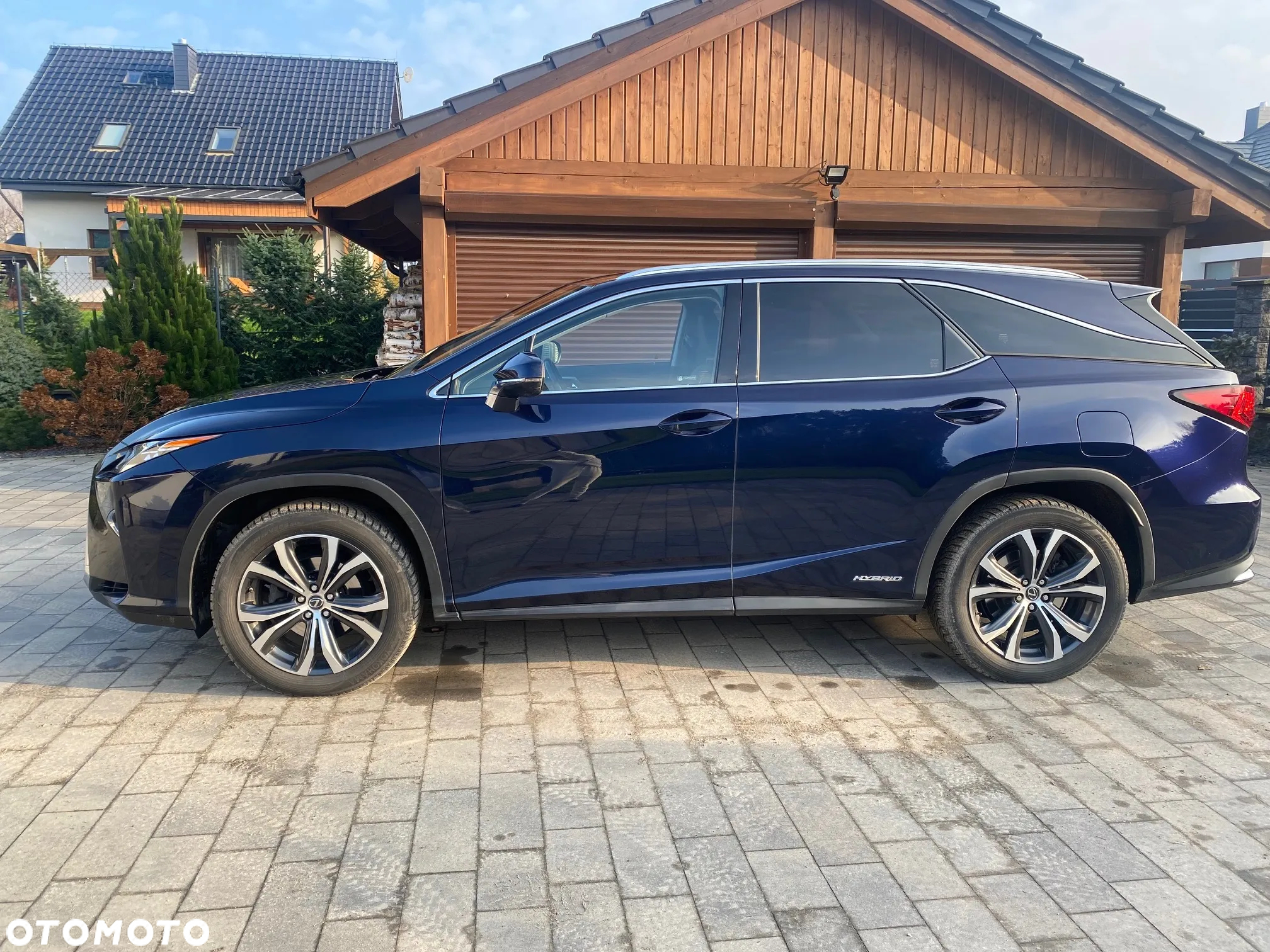 Lexus RX - 5