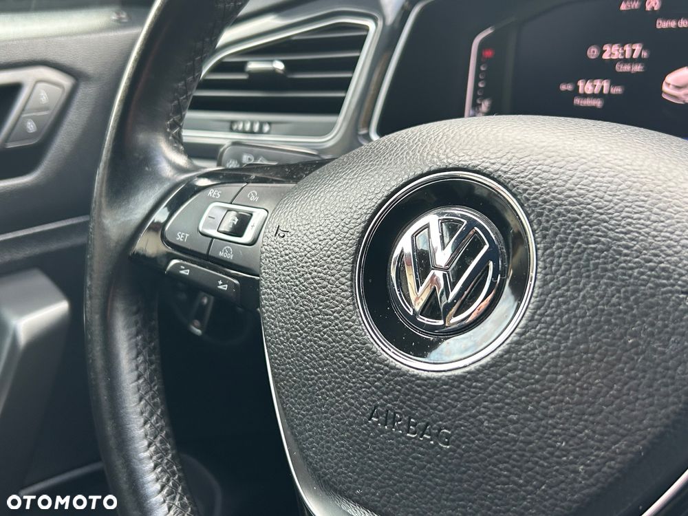 Volkswagen T-Roc 2.0 TDI SCR 4MOTION DSG Sport - 17