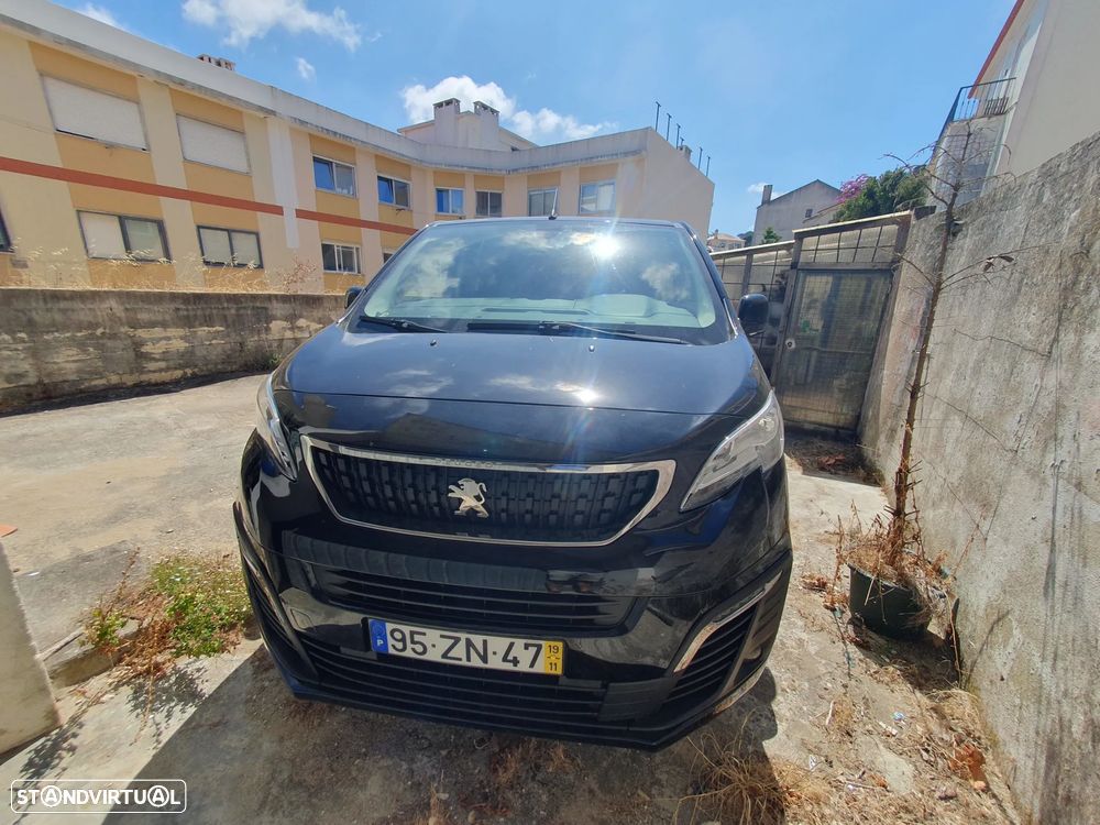 Peugeot Traveller 1.5 BlueHDi L2H1 Standard - 1