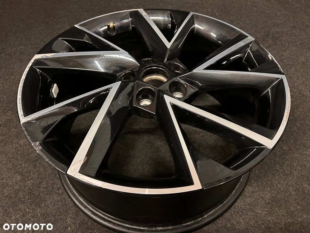 Alufelga Skoda Octavia III RS 18 cali 5x112 1szt. 5E0601025BN - 2