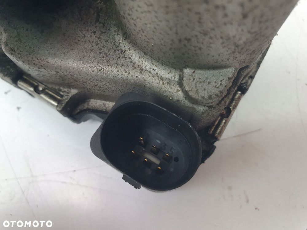 PRZEPUSTNICA Audi A4 B6 1.8 Turbo 06B133062M 02-04 r - 7