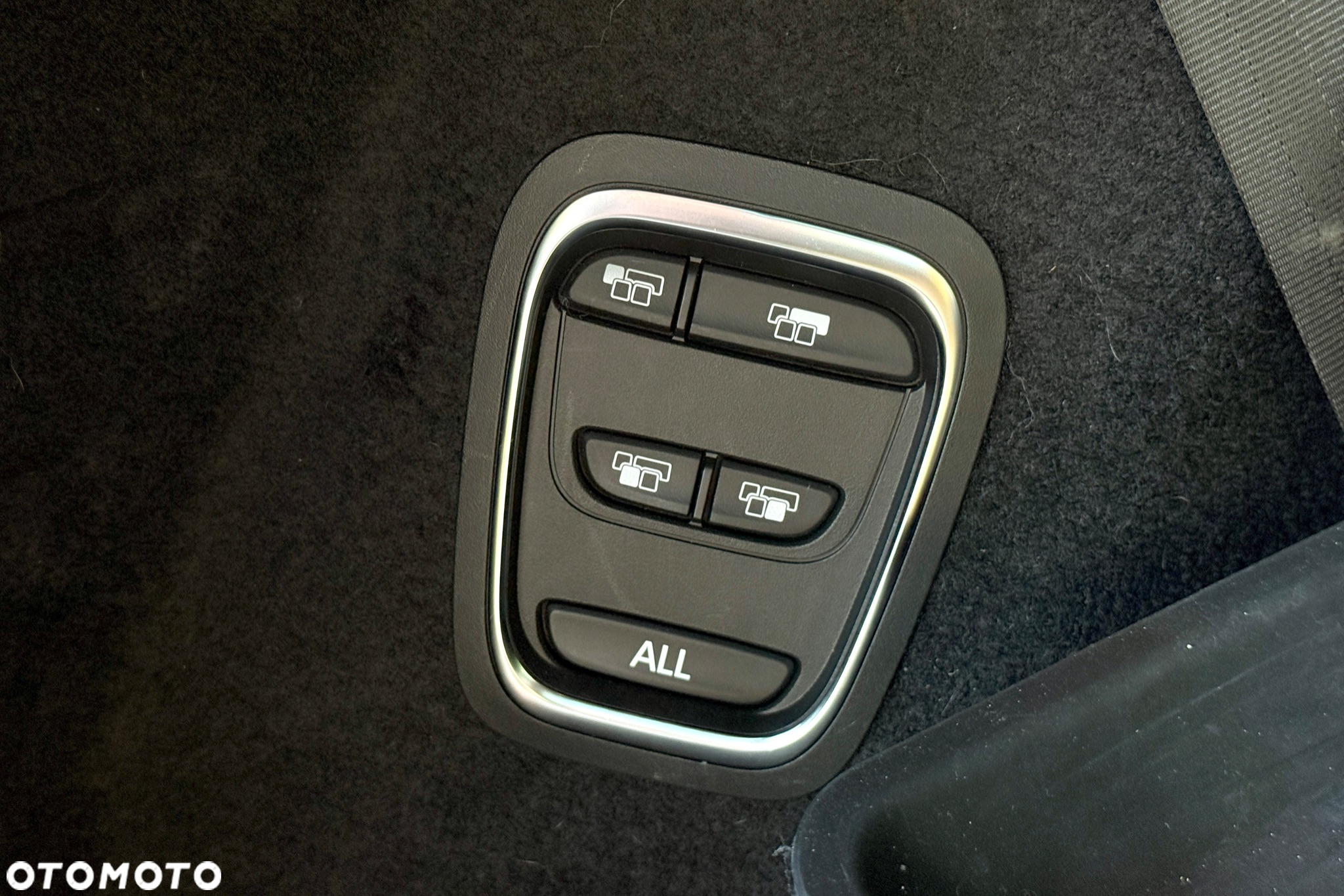 Renault Grand Scenic - 33