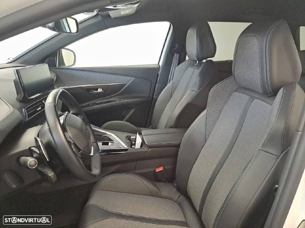 Peugeot 5008 1.2 Hybrid Allure Pack e-DCS6 - 9