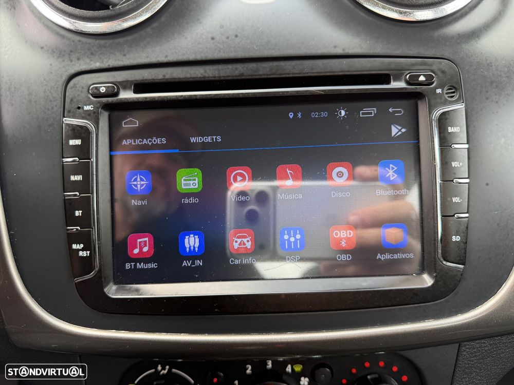 Dacia Sandero 1.2 16V Confort Bi-Fuel - 27