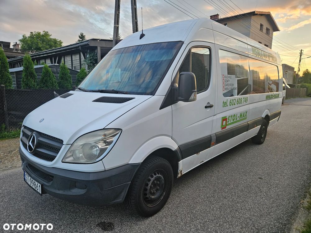 Mercedes-Benz Sprinter - 1