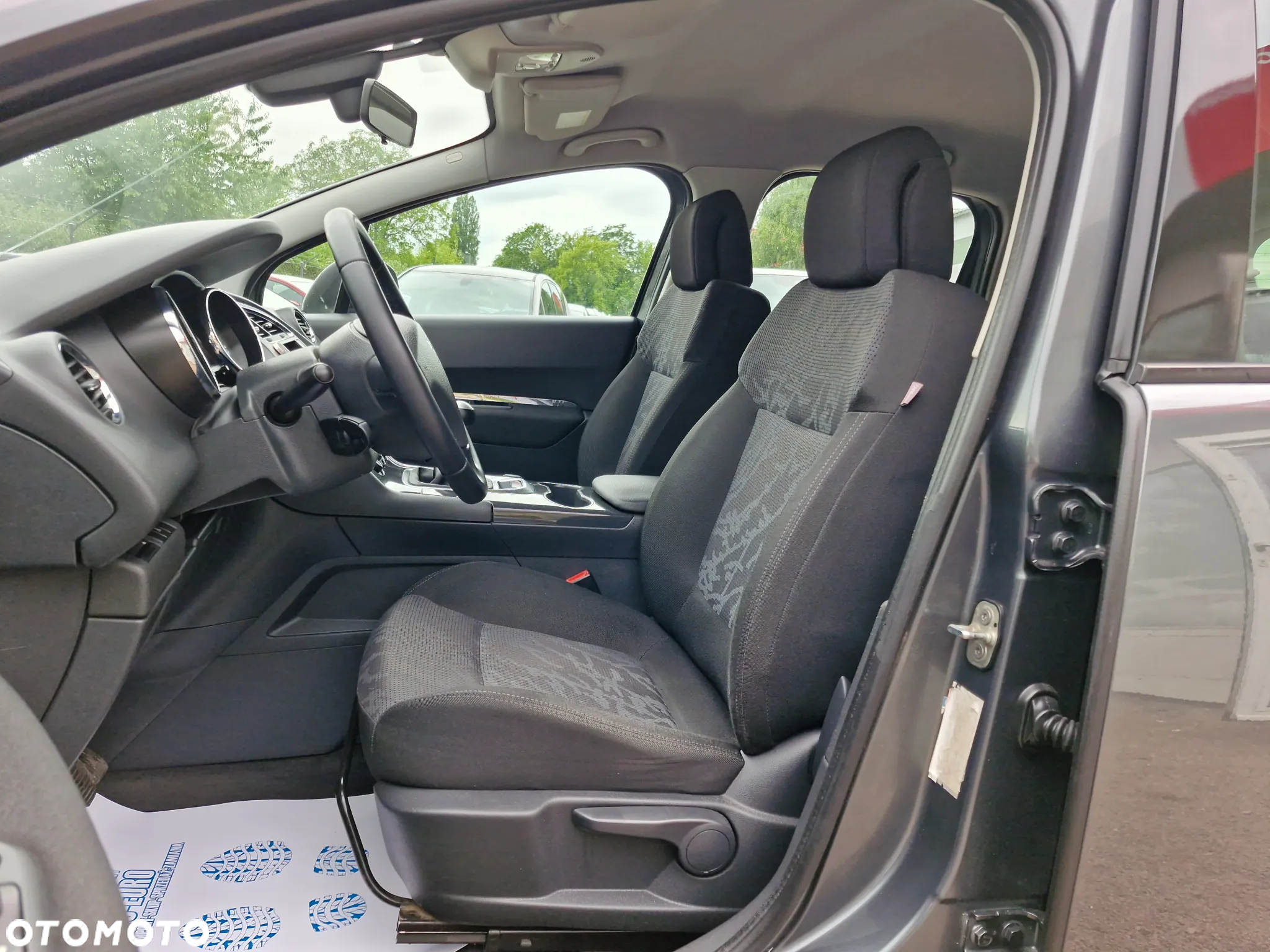 Peugeot 3008 1.6 HDi Trendy - 11