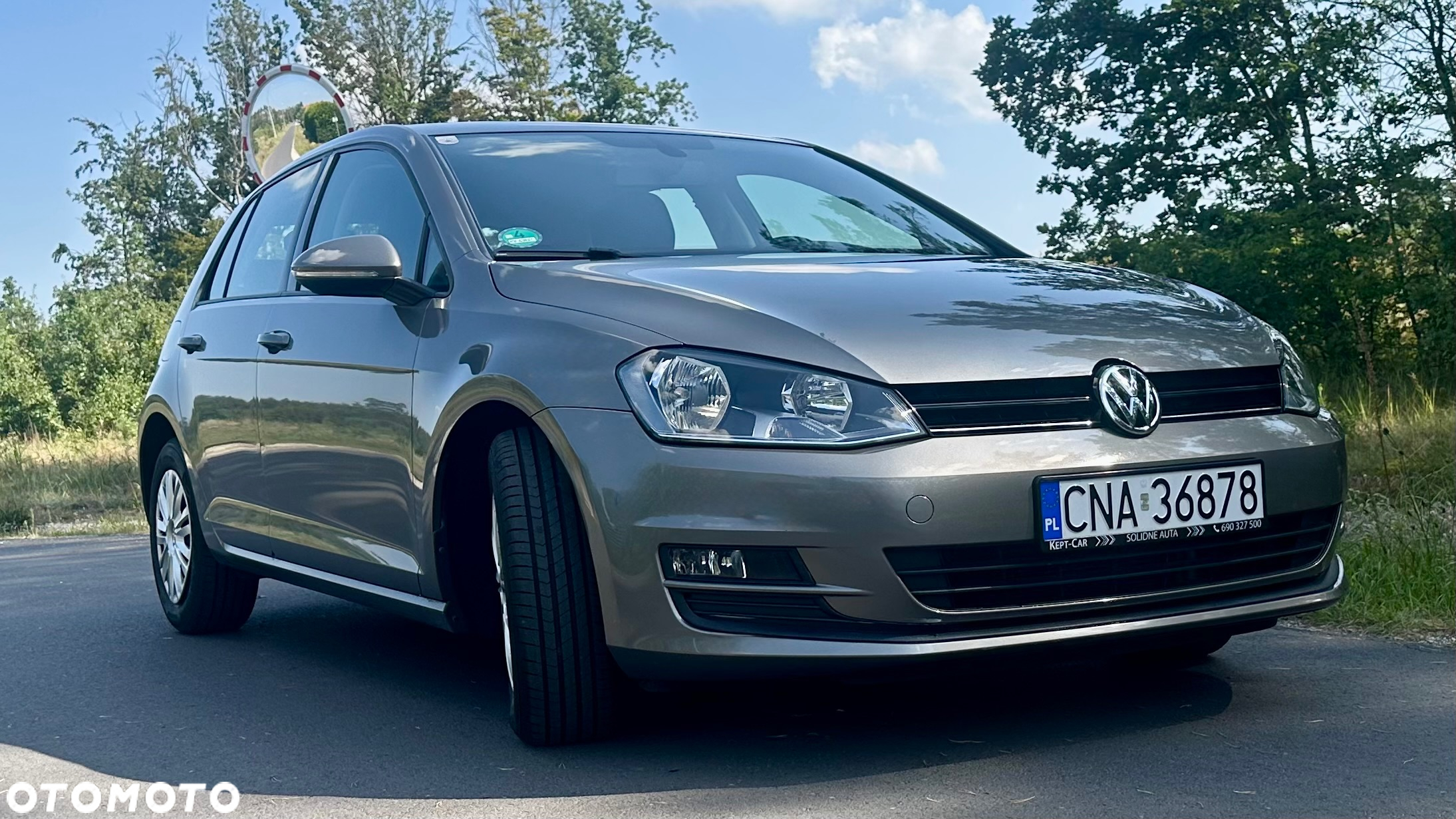 Volkswagen Golf VII 1.2 TSI BMT Start - 9