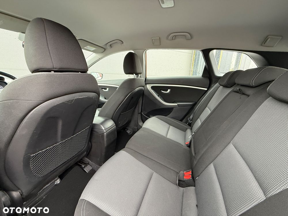 Hyundai i30 1.4 CRDi Comfort - 12