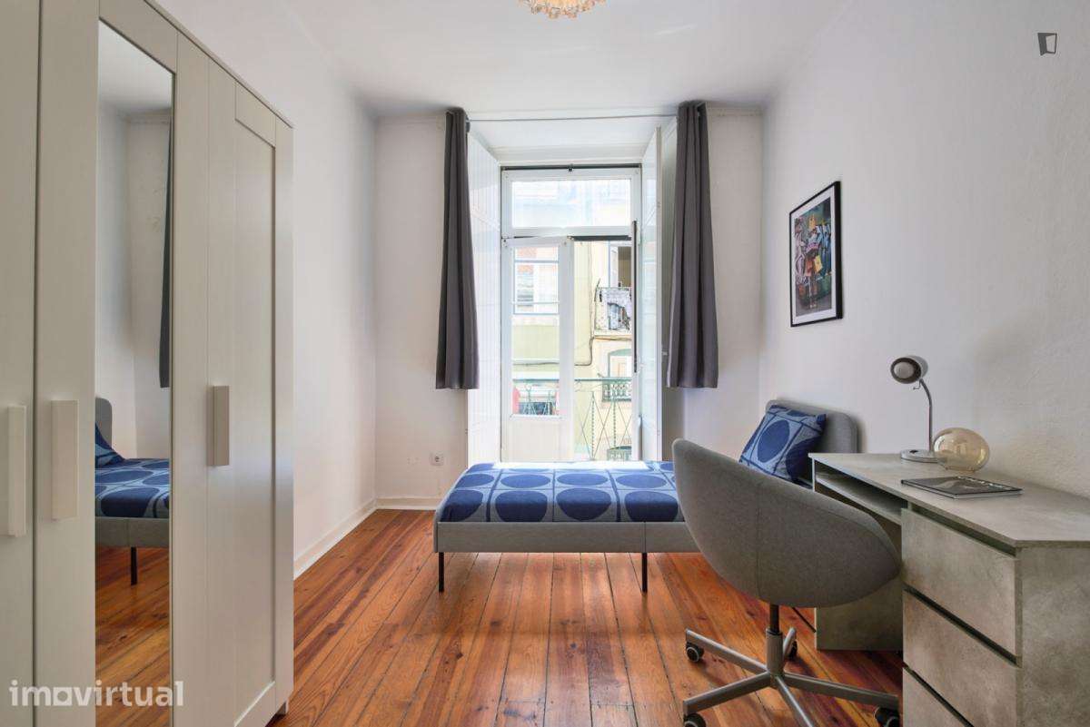 Quarto - localizado em Graça Lisbon - Grande imagem: 4/22