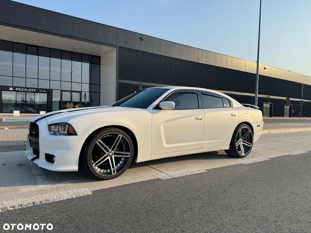 Dodge Charger - 2