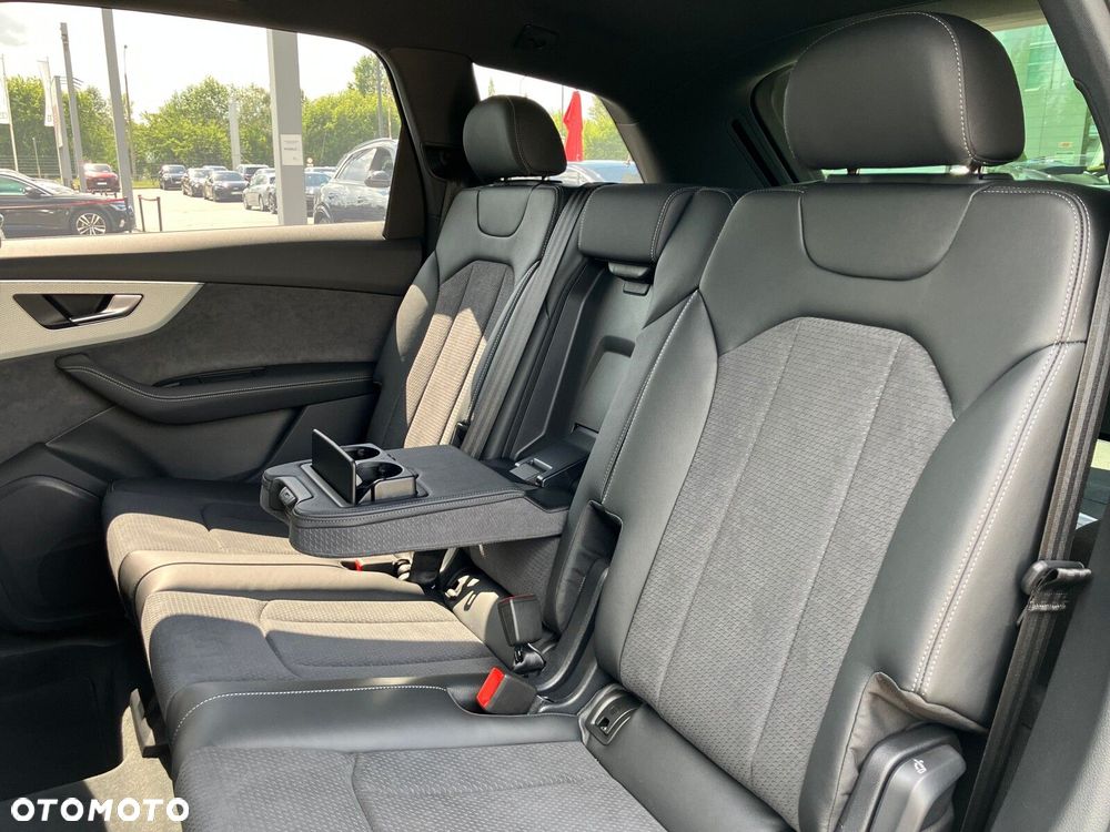 Audi Q7 50 TDI mHEV Quattro S Line Tiptr - 28