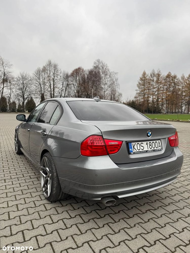 BMW Seria 3 320d - 5