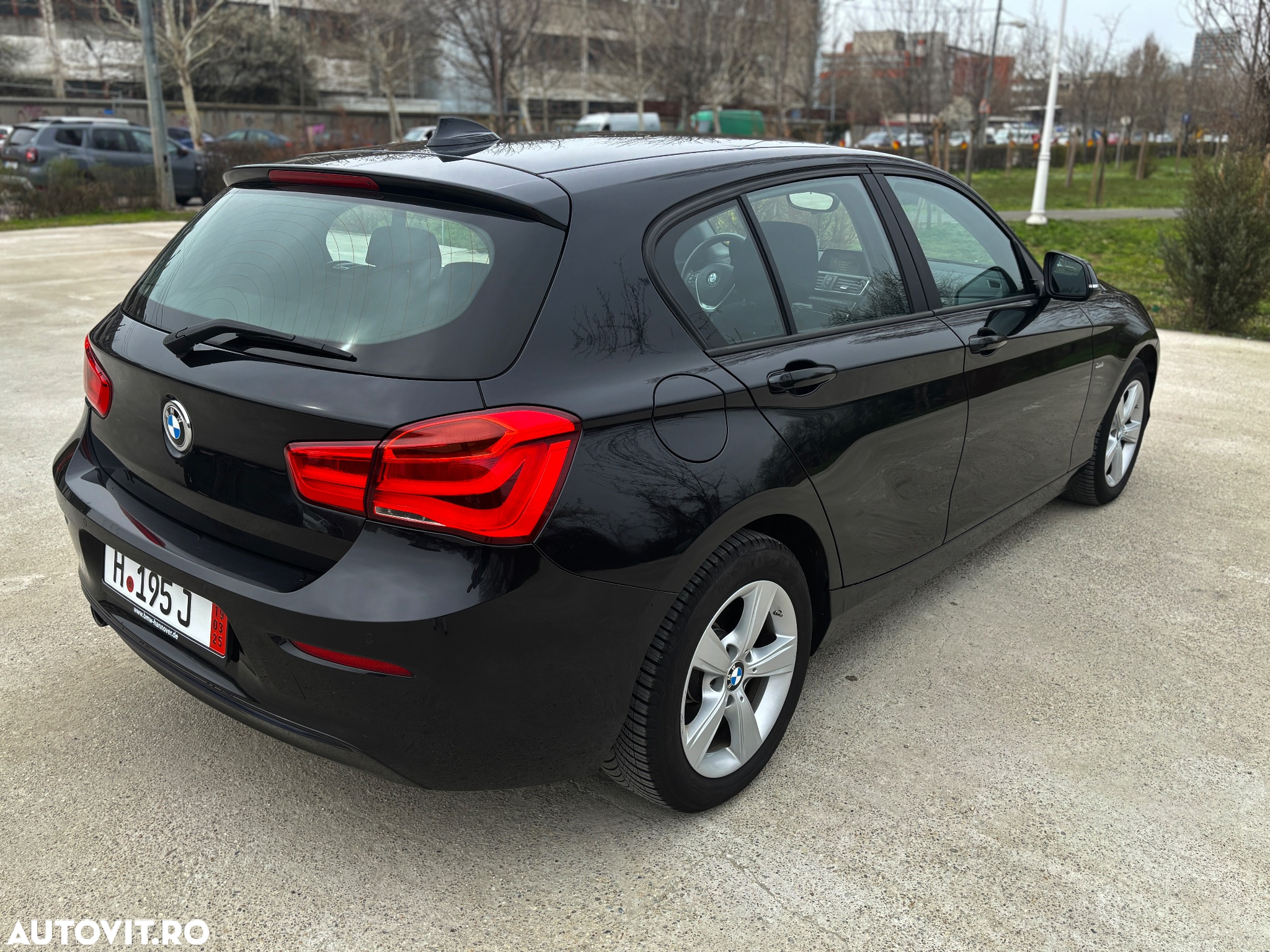 BMW Seria 1 118i Aut. Edition M Sport Shadow - 6