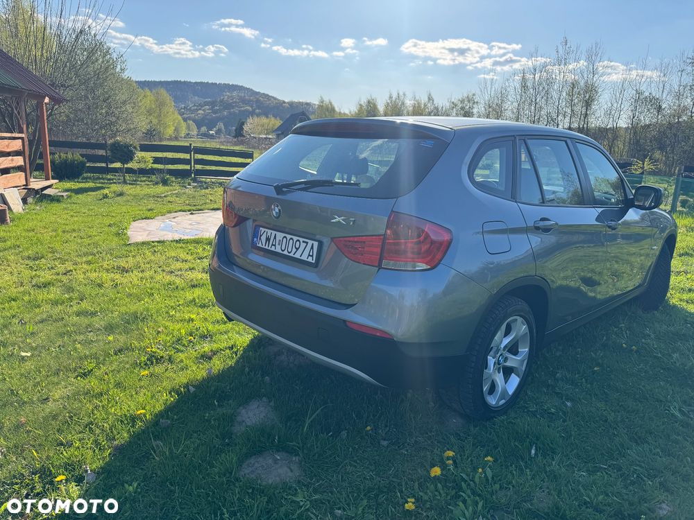 BMW X1 sDrive18d - 9