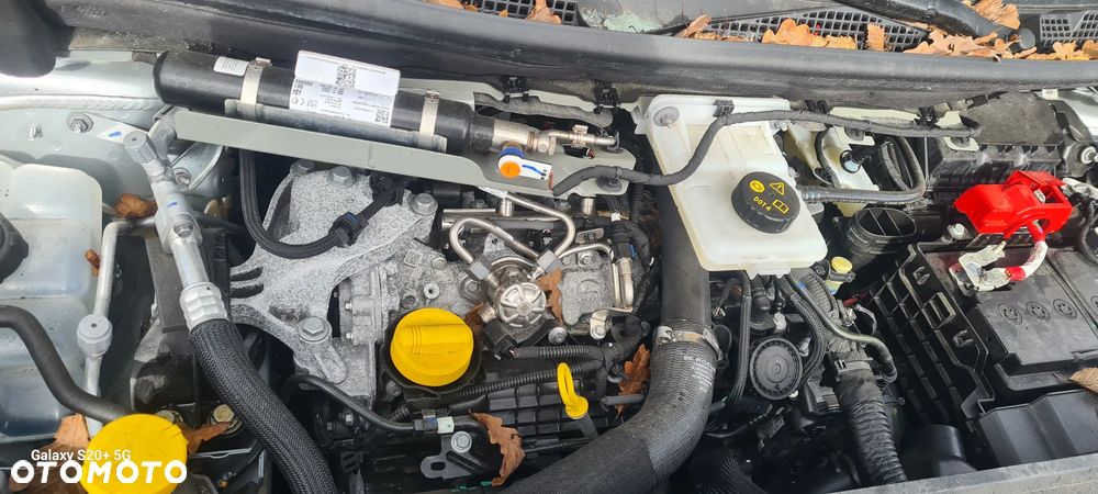 Mercedes-Benz Klasa T 180 Automatik Edition - 17