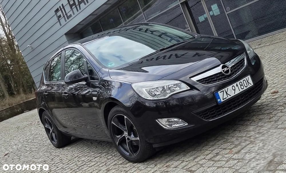 Opel Astra 1.4 Turbo - 1