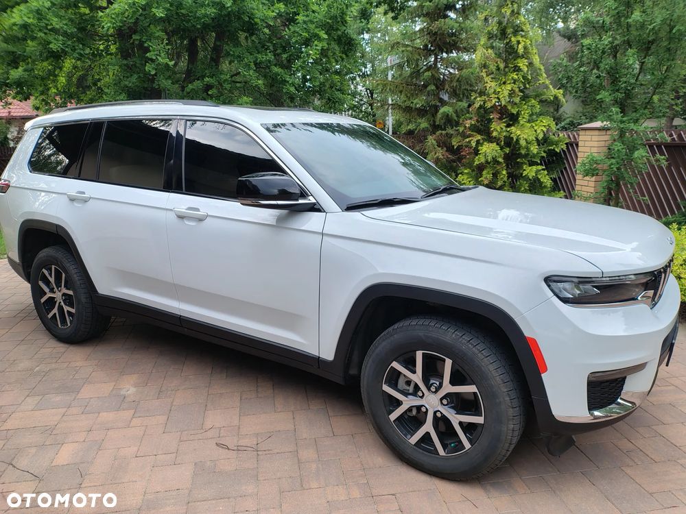 Jeep Grand Cherokee - 17