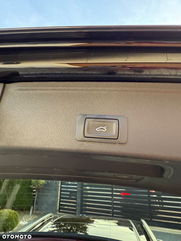 Audi A4 Allroad 2.0 TDI Quattro - 34