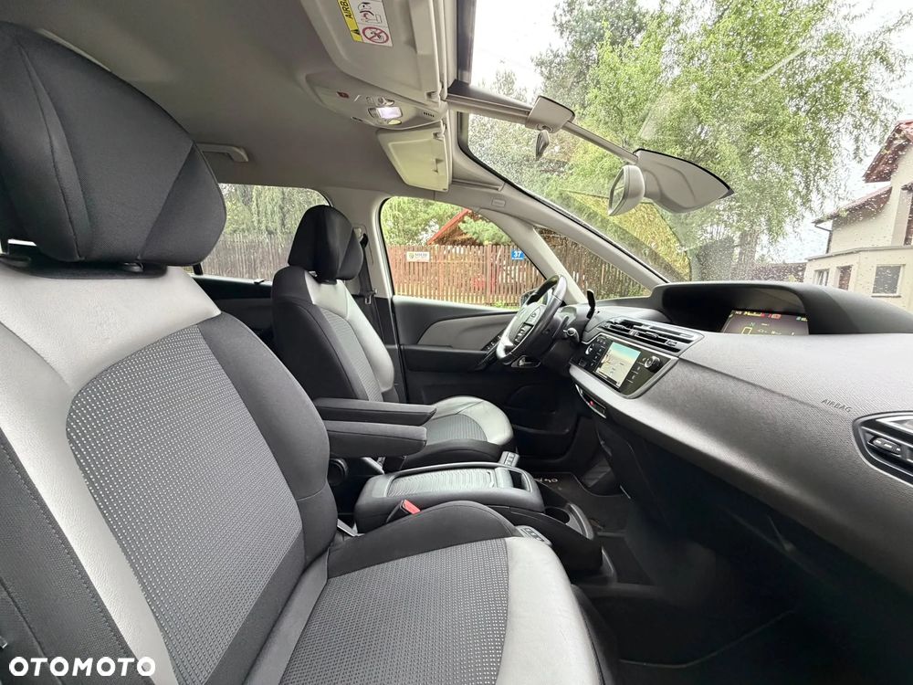 Citroën C4 Grand Picasso e-HDi 115 ETG6 Exclusive - 29