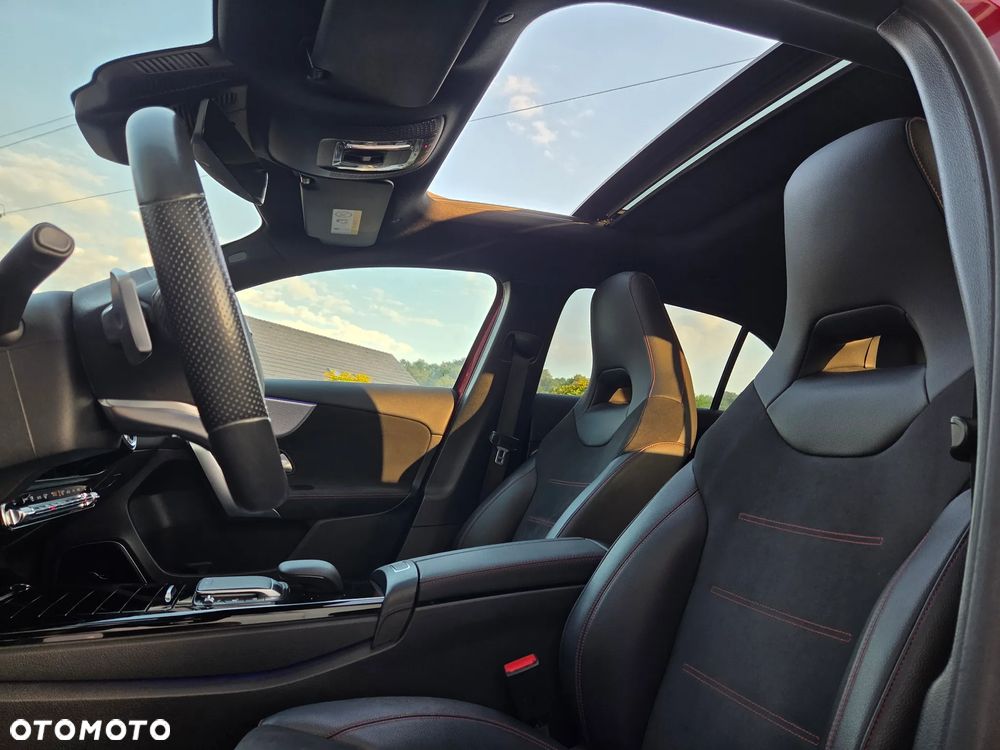 Mercedes-Benz Klasa A 250 4-Matic AMG Line 7G-DCT - 26