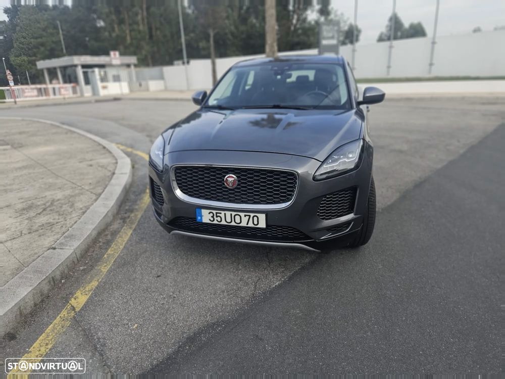 Jaguar E-Pace 2018 photo 3