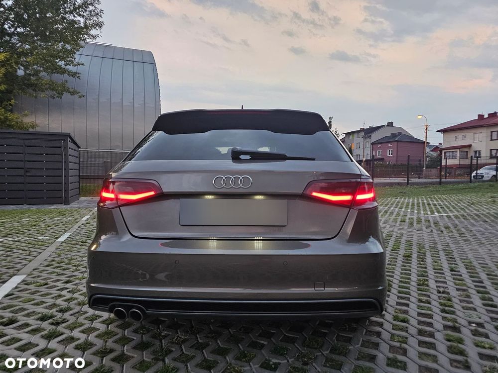 Audi A3 Sportback 2.0 TDI clean diesel Quattro Ambiente S tronic - 3